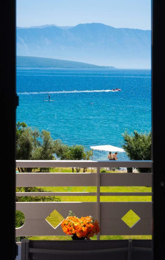 Ifi Sea House Daire Nikiana Dış mekan fotoğraf