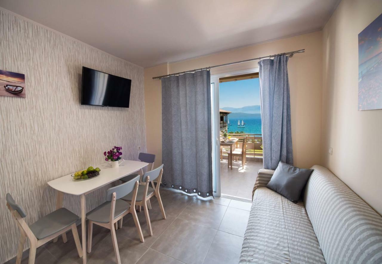 Ifi Sea House Daire Nikiana Dış mekan fotoğraf