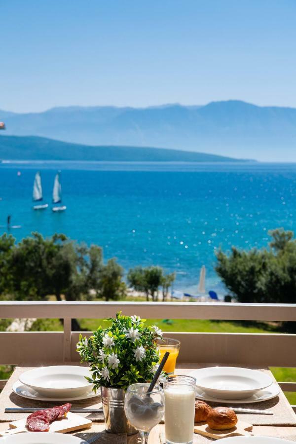Ifi Sea House Daire Nikiana Dış mekan fotoğraf