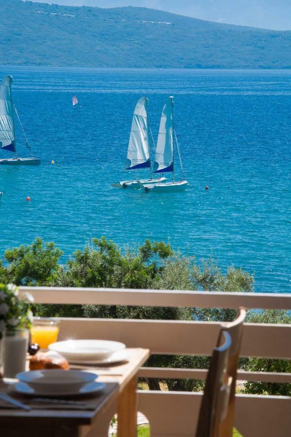 Ifi Sea House Daire Nikiana Dış mekan fotoğraf